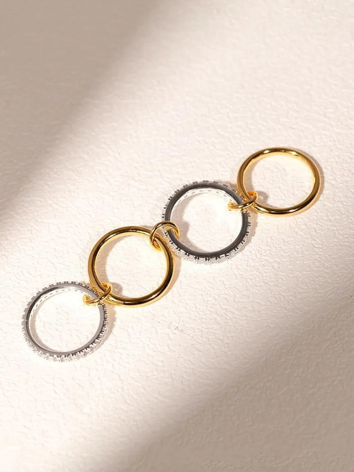 Interlocking Full-Set Cubic Zirconia Rings