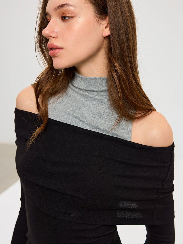 2 in 1 Contrast Panel Mock Neck Long Sleeve T-Shirt