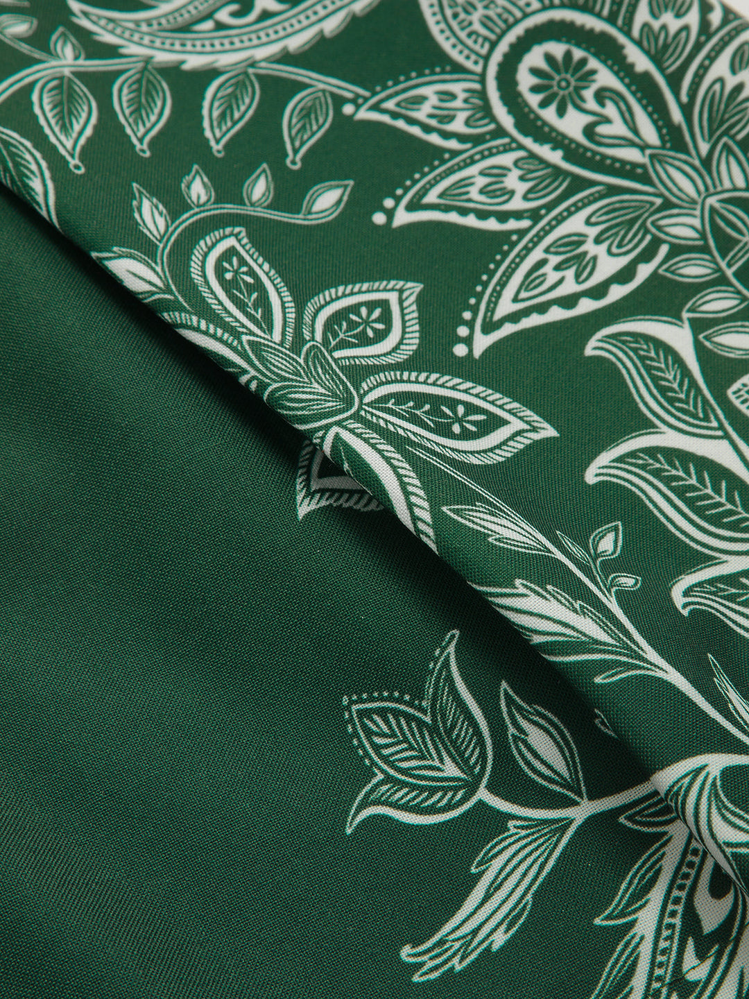 Paisley Print Pleated Belted Shorts