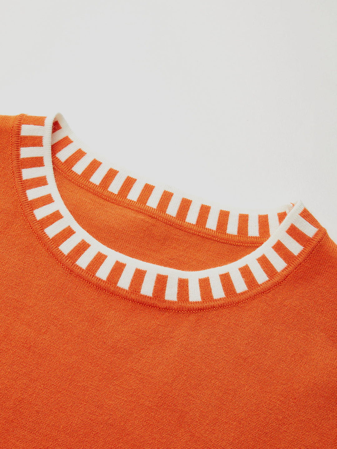 Contrast Trim Cap Sleeve Knit Top