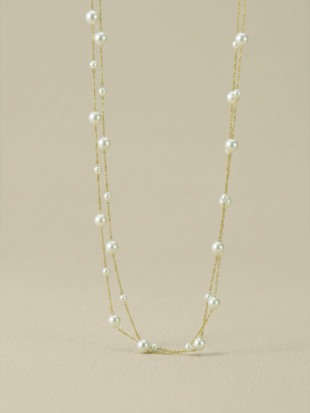 Mixed Size Pearl Layered Necklaces